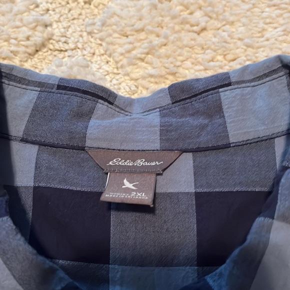 Eddie Bauer blue plaid shirt. Size 2xl - Picture 2 of 4